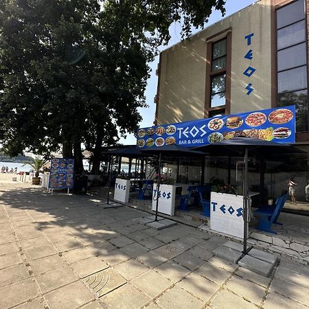 Family Hotel Teos Kiten  Zewnętrze zdjęcie