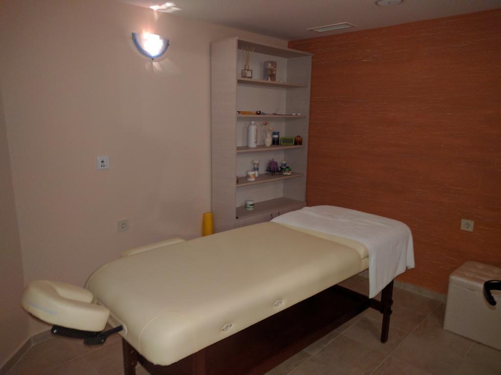 Family Hotel Teos Kiten  Zewnętrze zdjęcie