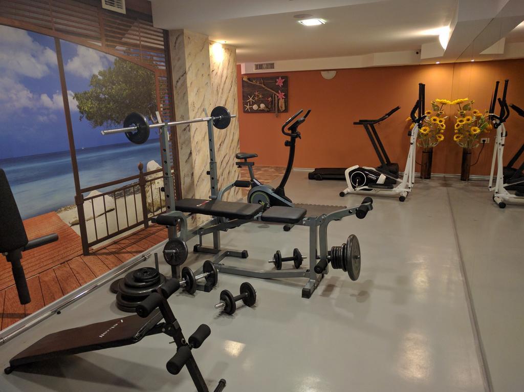 Family Hotel Teos Kiten  Zewnętrze zdjęcie