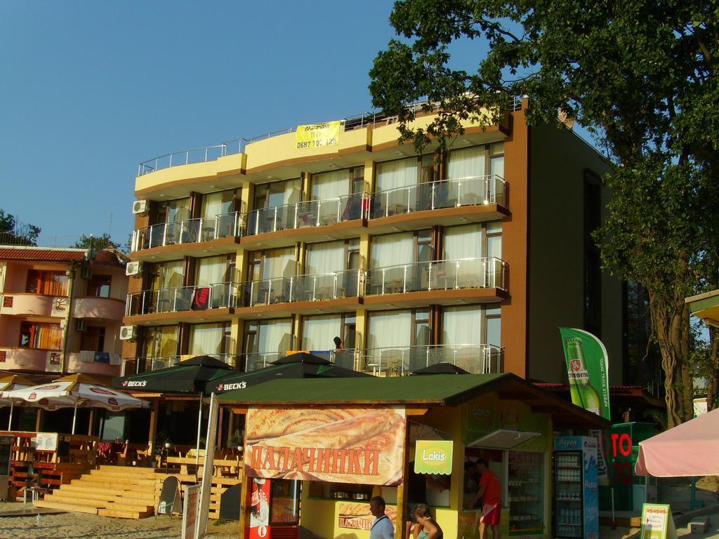 Family Hotel Teos Kiten  Zewnętrze zdjęcie