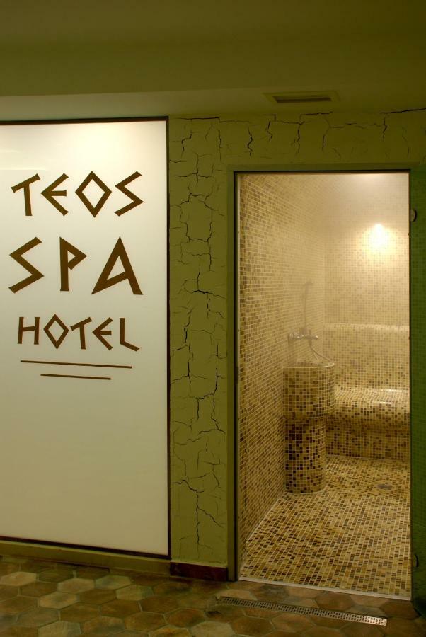 Family Hotel Teos Kiten  Zewnętrze zdjęcie