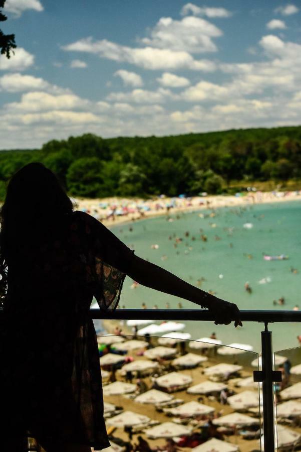 Family Hotel Teos Kiten  Zewnętrze zdjęcie